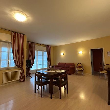 Aparthotel Residenza Dei Fiori Cannero Riviera Exterior foto