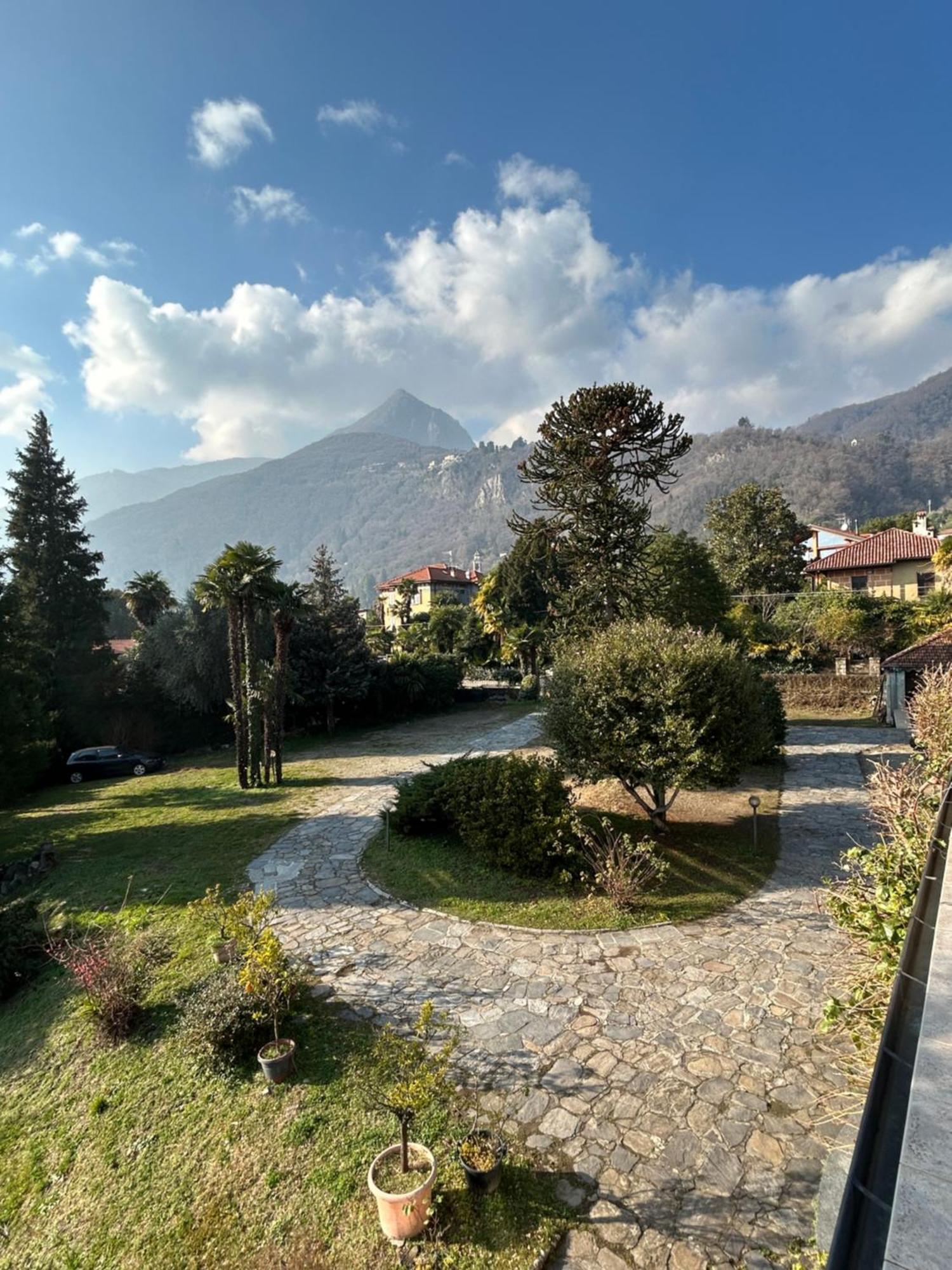 Aparthotel Residenza Dei Fiori Cannero Riviera Exterior foto