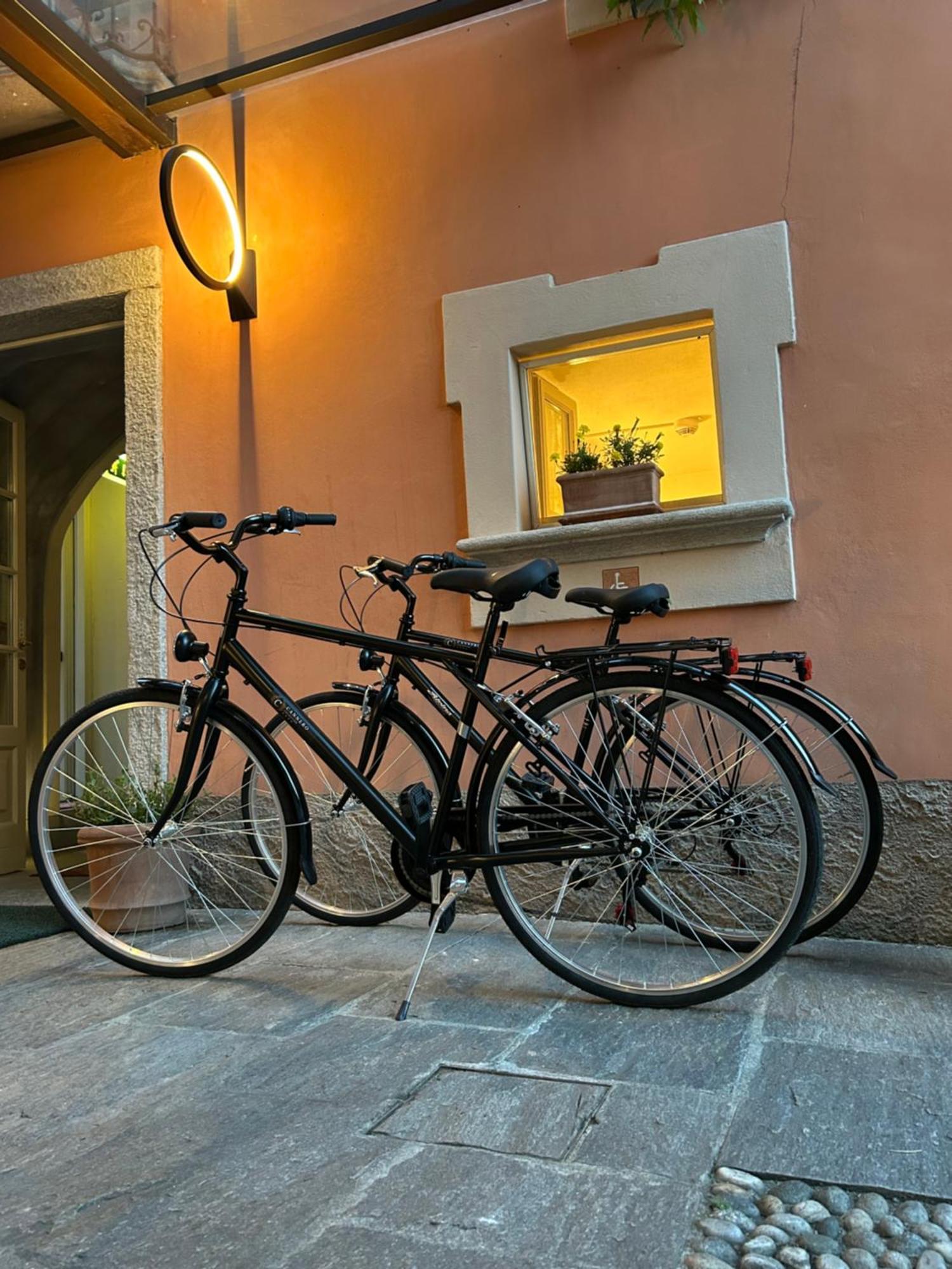 Aparthotel Residenza Dei Fiori Cannero Riviera Exterior foto