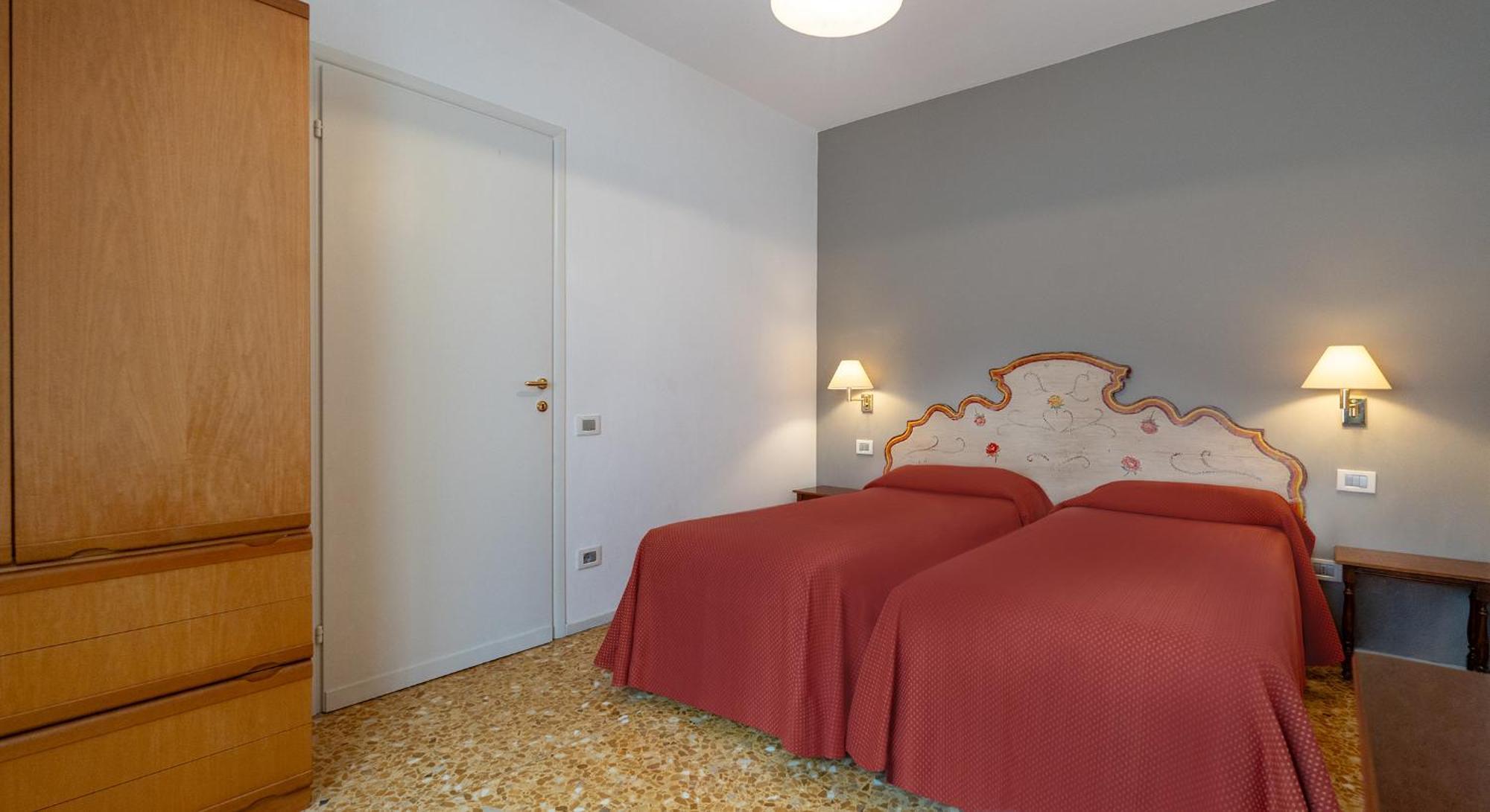 Aparthotel Residenza Dei Fiori Cannero Riviera Exterior foto