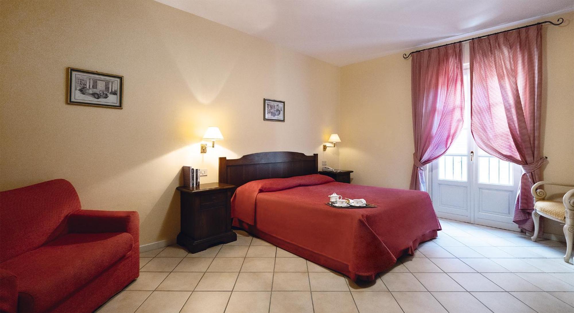 Aparthotel Residenza Dei Fiori Cannero Riviera Exterior foto